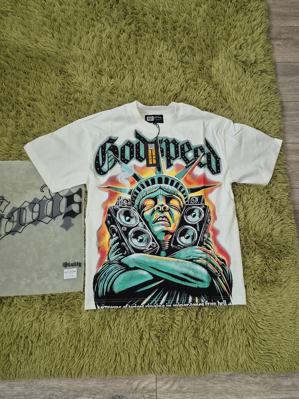 Godspeed World Tour Statue Liberty Speaker Rhinestone Graphic Tee White M NWT